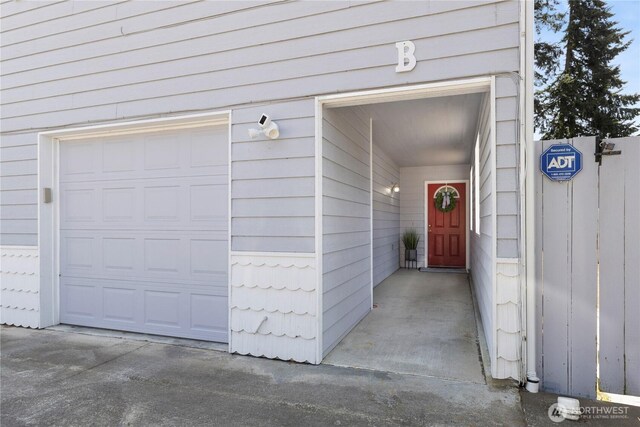 3615 Auburn Way S Unit B, Auburn, WA 98092 - property entrance with a garage
