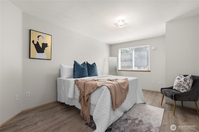 3615 Auburn Way S Unit B, Auburn, WA 98092 - bedroom featuring wood finished floors and baseboards
