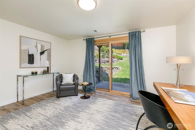 11520 3rd Ave NW, Seattle, WA 98177 - living area featuring wood finished floors and an office area