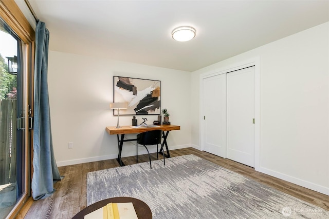 11520 3rd Ave NW, Seattle, WA 98177 - home office featuring wood finished floors and baseboards