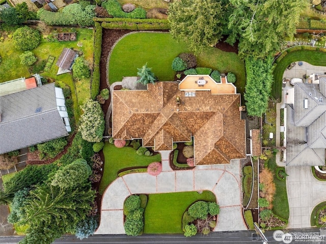 9416 NE 25th St, Clyde Hill, WA 98004 - drone / aerial view