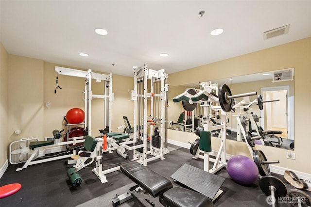 2551 Thorndyke Ave W Unit 203, Seattle, WA 98199 - exercise room featuring baseboards and recessed lighting