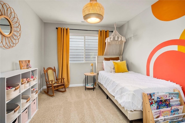 2211 56th St SE, Auburn, WA 98092 - carpeted bedroom featuring baseboards