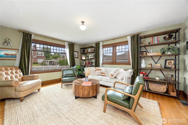 902 Washington St, Wenatchee, WA 98801 - living room with wood finished floors