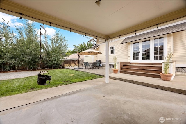 902 Washington St, Wenatchee, WA 98801 - view of patio / terrace featuring outdoor dining area and entry steps