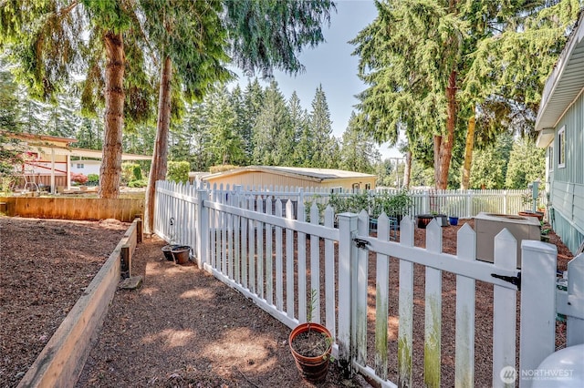 16300 NE State Highway 305 Unit 18, Poulsbo, WA 98370 - view of fenced backyard