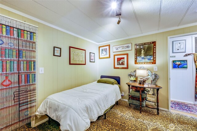 16300 NE State Highway 305 Unit 18, Poulsbo, WA 98370 - bedroom with crown molding and carpet