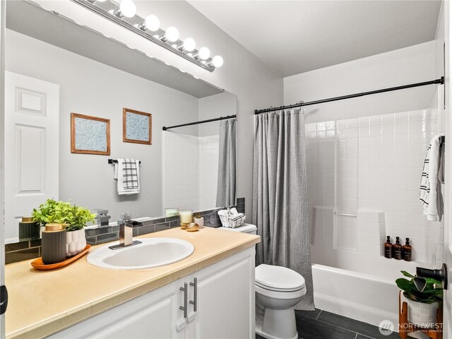 800 96th Ave NE Unit H202, Lake Stevens, WA 98258 - bathroom featuring vanity and shower / tub combo with curtain