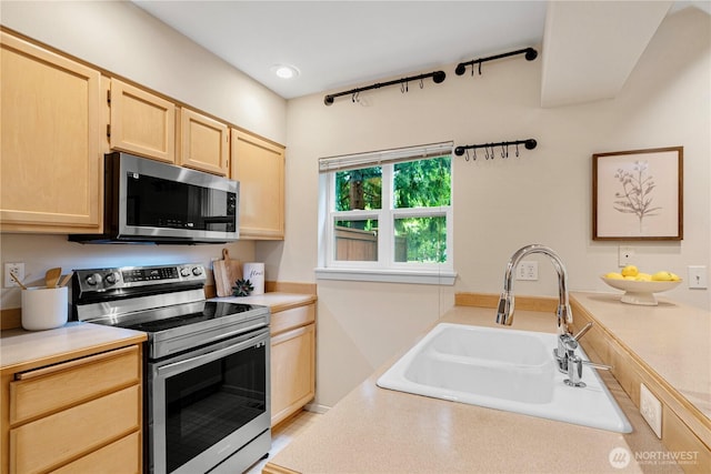 9112 NE 159th Pl NE # 404, Redmond, WA 98052 - photo 12