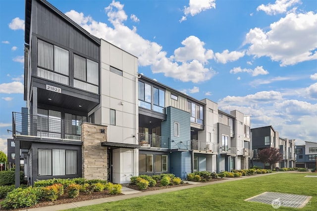 21822 25th Ave SE Unit B, Bothell, WA 98021 - view of building exterior with a residential view