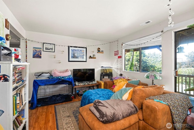 606 N State St, Bellingham, WA 98225 - living area featuring wood finished floors and plenty of natural light