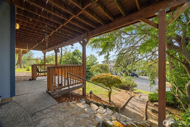 606 N State St, Bellingham, WA 98225 - view of patio / terrace