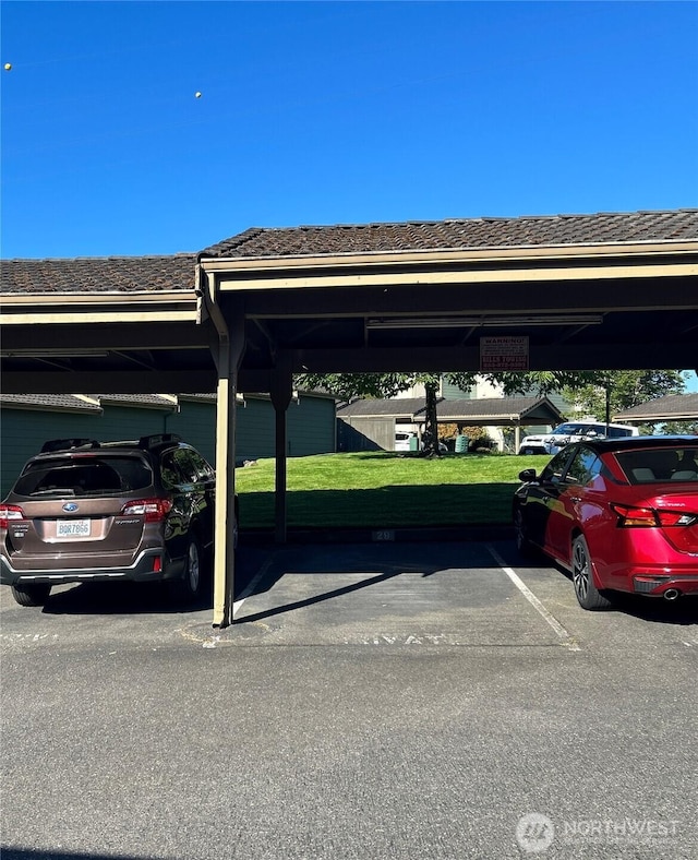 3008 N Narrows Dr Unit B102, Tacoma, WA 98407 - view of covered parking lot