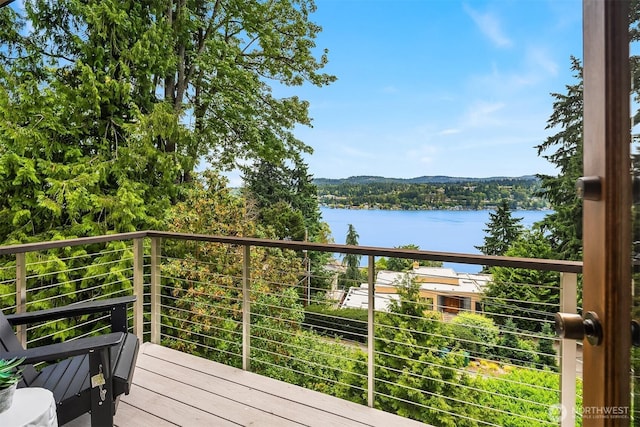 5665 E Mercer Way, Mercer Island, WA 98040 - balcony with a water view