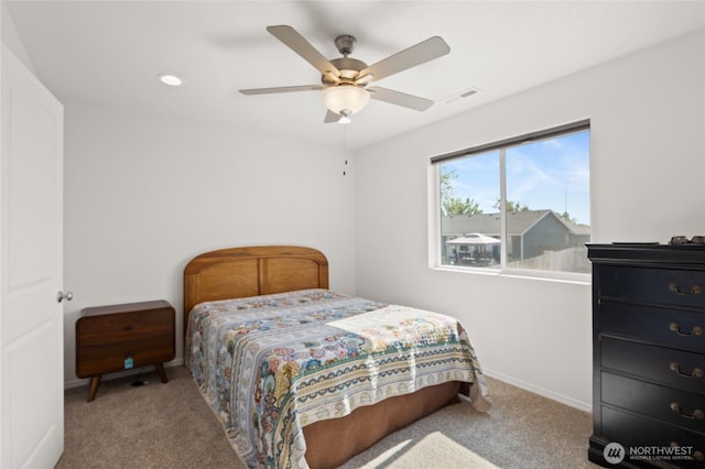 928 N Washington Ct, Moses Lake, WA 98837 - bedroom featuring carpet, a ceiling fan, and recessed lighting