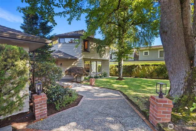 4662 95th Ave NE, Yarrow Point, WA 98004 - view of front of property