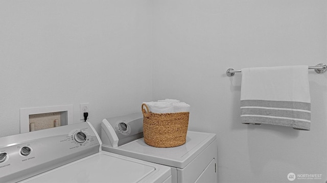 4120 Lake House Ln SE, Olympia, WA 98513 - laundry area with washer and dryer