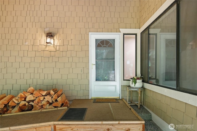 8200 NE View Ridge Ln, Poulsbo, WA 98370 - doorway to property