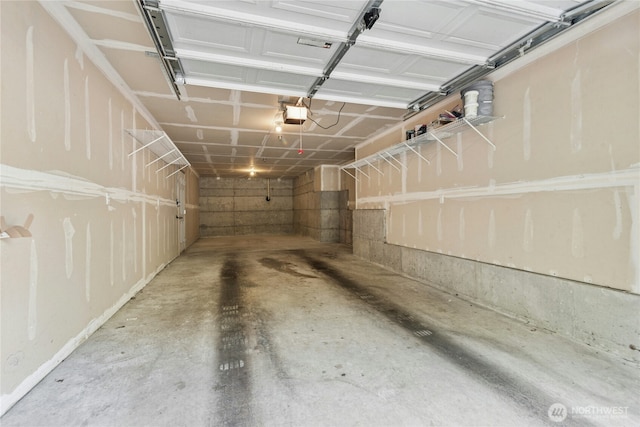 3006 SE 8th St Unit 2120, Renton, WA 98058 - garage with a garage door opener
