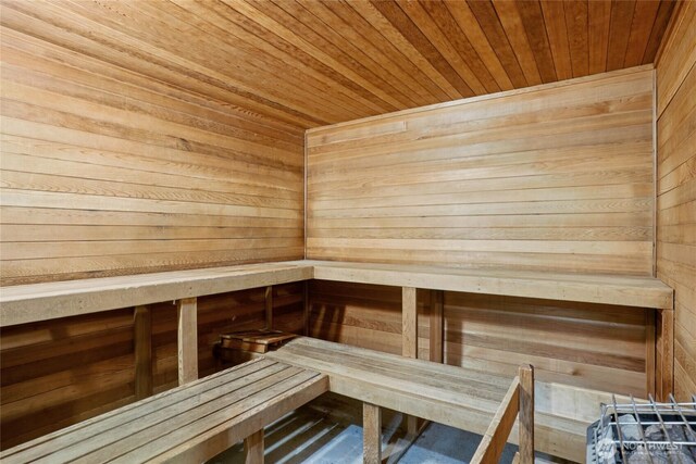 33020 10th Ave SW Unit E204, Federal Way, WA 98023 - relaxing sauna / steam room with wooden ceiling and wooden walls