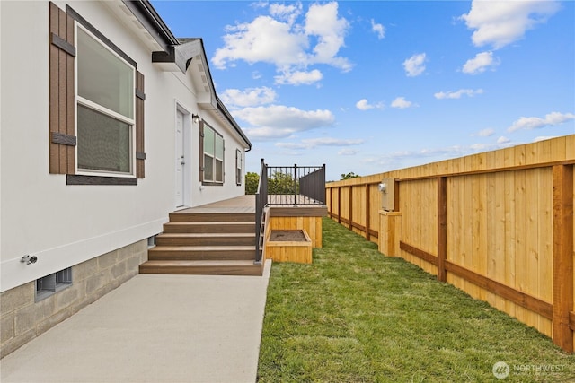2204 Dublin Pl, Anacortes, WA 98221 - view of yard with a deck