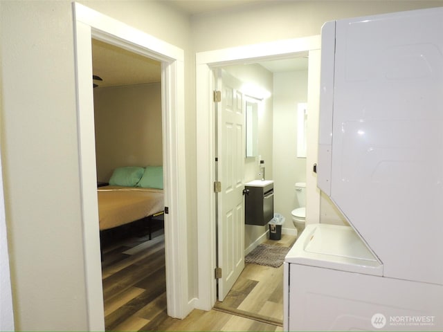 14806 131st Ave SE, Renton, WA 98058 - laundry area featuring light wood-style flooring