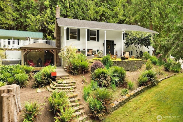 2815 Willis St, Bellingham, WA 98225 - split foyer home featuring a gazebo