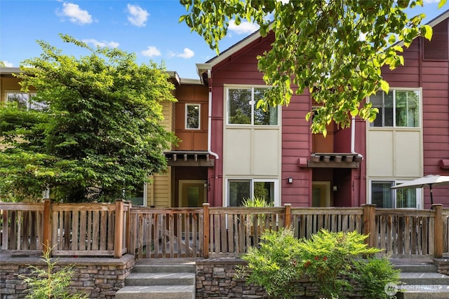 143 Sky Ridge Rd NW Unit 102, Issaquah, WA 98027 - photo 1