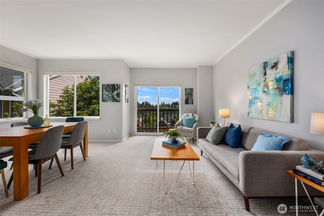 1812 25th Ave Unit C, Seattle, WA 98122 - carpeted living area featuring baseboards and crown molding