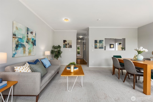 1812 25th Ave Unit C, Seattle, WA 98122 - living area featuring crown molding and light carpet