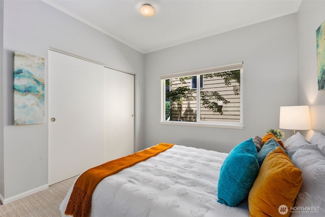 1812 25th Ave Unit C, Seattle, WA 98122 - bedroom with carpet, ornamental molding, and a closet