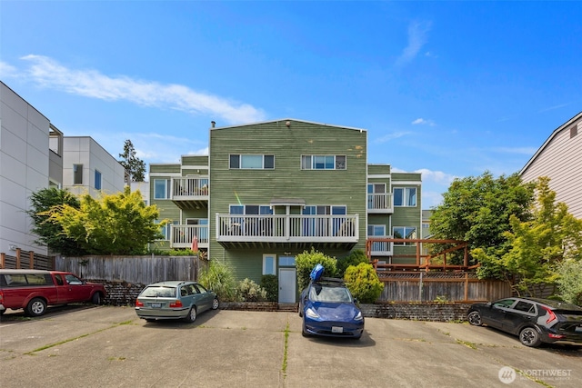 1812 25th Ave Unit C, Seattle, WA 98122 - view of building exterior with uncovered parking
