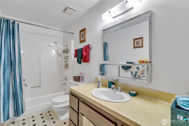 1823 M St NE Unit 1823, Auburn, WA 98002 - bathroom with shower / tub combo with curtain, vanity, and tile patterned floors