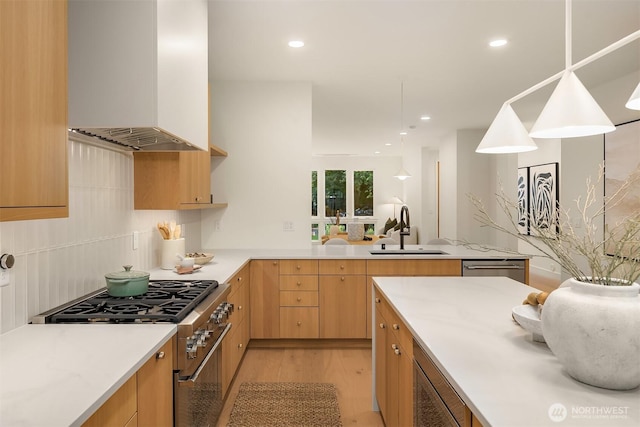 1954 5th Ave W, Seattle, WA 98119 - photo 12