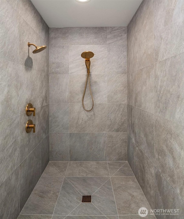 1244 15th Ave E Unit 9, Seattle, WA 98112 - bathroom with a tile shower
