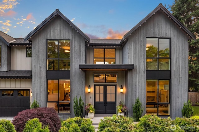 4405 88th Ave SE, Mercer Island, WA 98040 - view of back of property at dusk