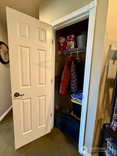 2103 Tacoma Ct, Tacoma, WA 98405 - view of closet