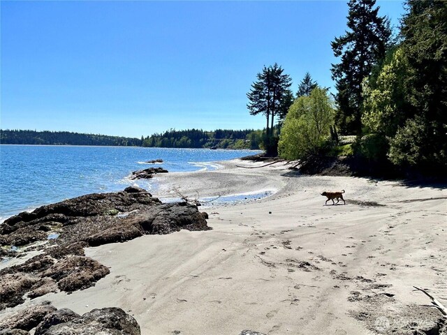 144 E Hemlock St, Port Ludlow, WA 98365