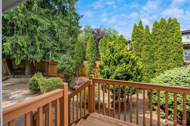 632 97th Ave SE, Lake Stevens, WA 98258 - view of wooden terrace