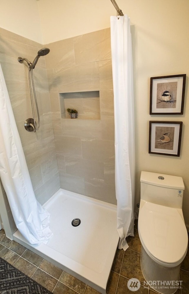 4546 193rd Pl SE, Issaquah, WA 98027 - bathroom featuring tiled shower