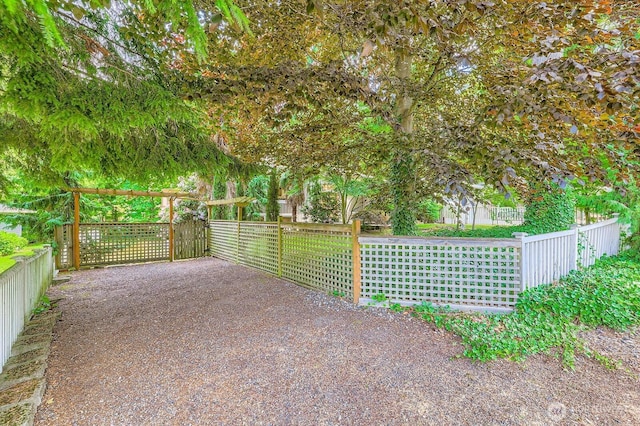 11446 Ohde Ave, Kirkland, WA 98033 - view of gate