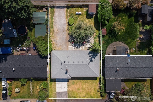 7611 Easy St, Everett, WA 98203 - aerial view of property and surrounding area featuring property boundaries highlighted