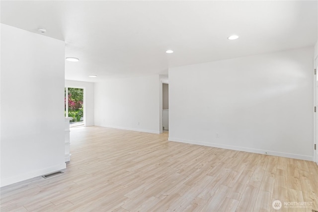 7611 Easy St, Everett, WA 98203 - unfurnished room featuring light wood-type flooring and recessed lighting