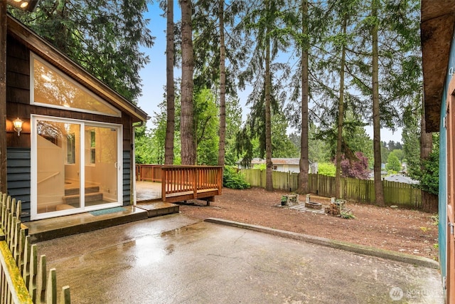 15516 10th Ave NE, Shoreline, WA 98155 - fenced backyard featuring a patio area and a deck