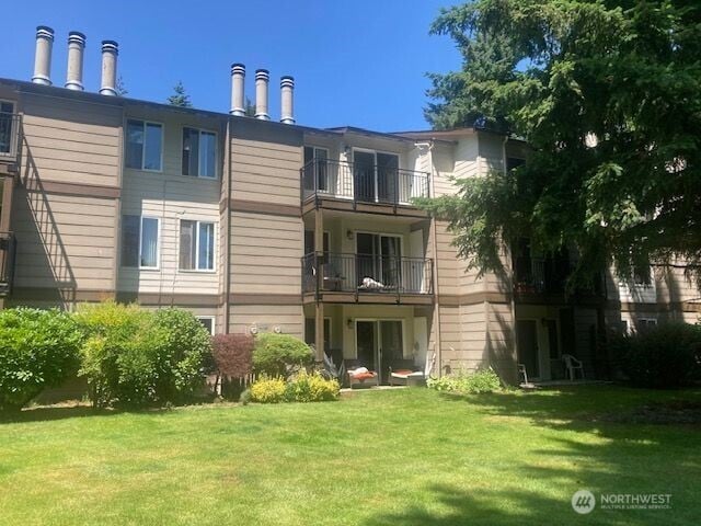 12617 NE 130th Way Unit E303, Kirkland, WA 98034 - view of property