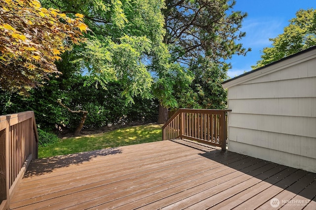 4754 46th Ave NE, Seattle, WA 98105 - view of deck