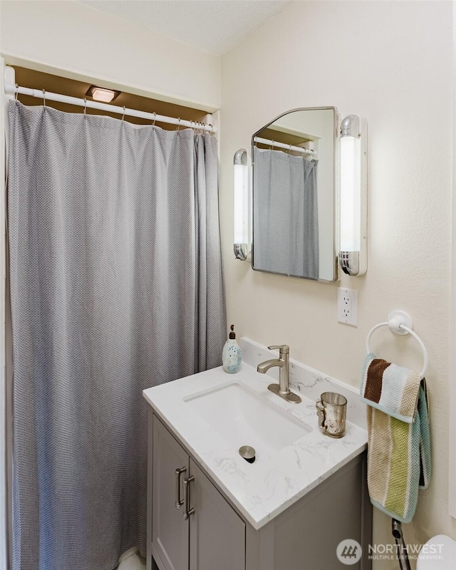 4452 Saltspring Dr, Ferndale, WA 98248 - full bath with vanity