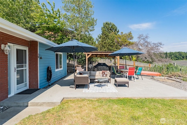 4452 Saltspring Dr, Ferndale, WA 98248 - fenced backyard featuring a patio and an outdoor hangout area