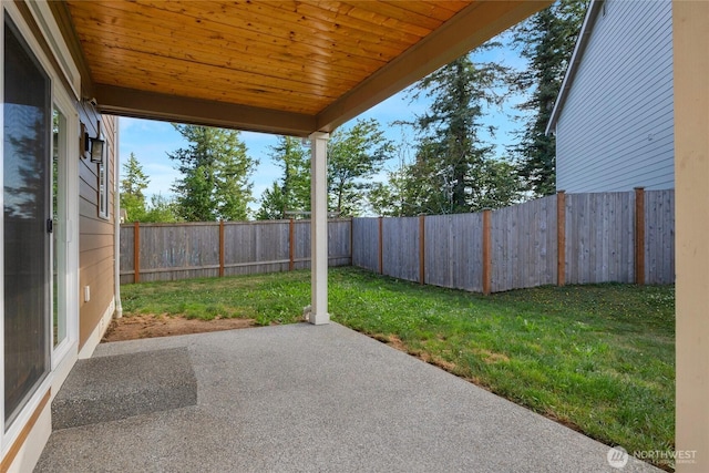 803 Loves Hill Dr, Sultan, WA 98294 - fenced backyard with a patio area