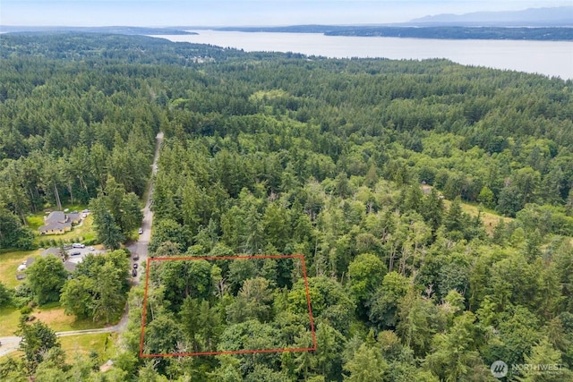 304 Dove Dr, Camano Island, WA 98282